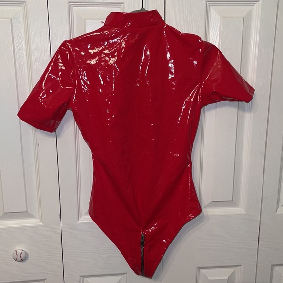 Women’s red bodysuit - Picture 2 of 7
